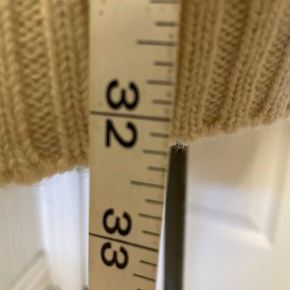 VINTAGE BRITISH OFF WHITE 100% WOOL APPLIQUED SWEATER - Picture 4 of 10